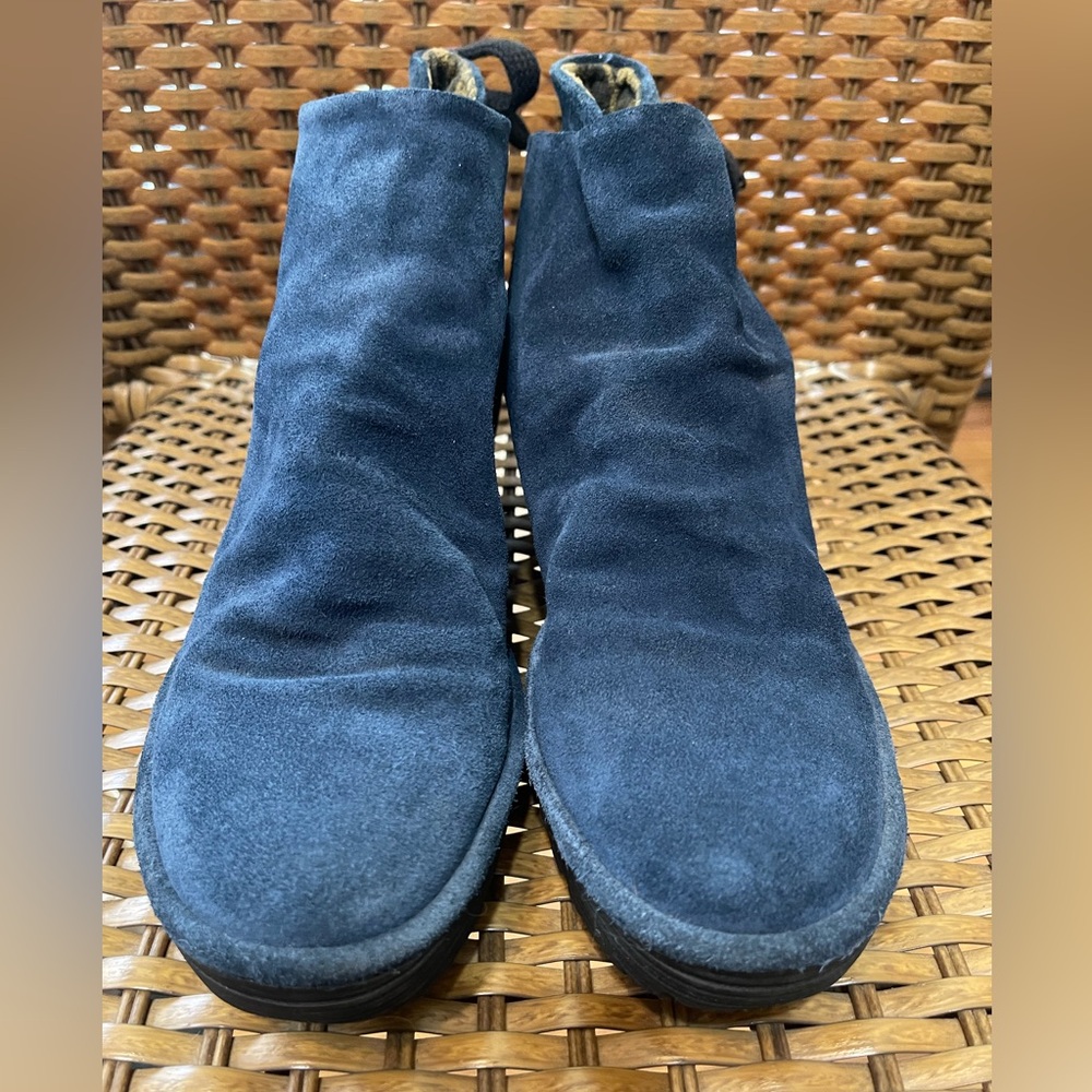 Fly London Yebi blue Suede rouched Ankle Boots sz 39